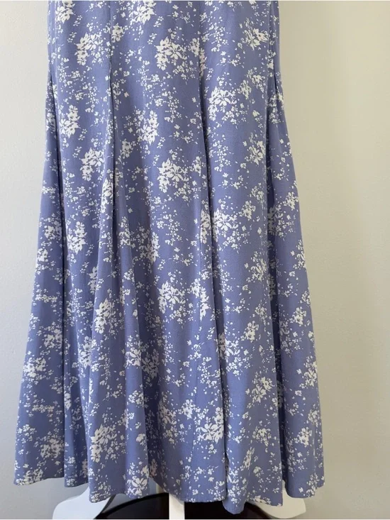 Uniqlo Floral Maxi Skirt Blue White Ditsy Print Elastic Waist Size Small - Picture 5 of 10